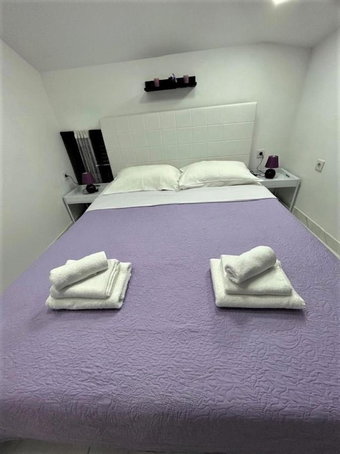 Apartment Decumana Krk Town Exterior photo
